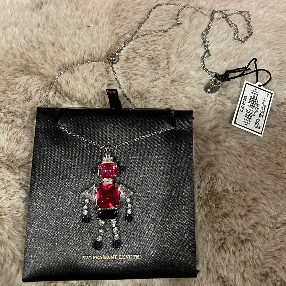 Adorable Juicy Couture Robot Necklace - Picture 5 of 10